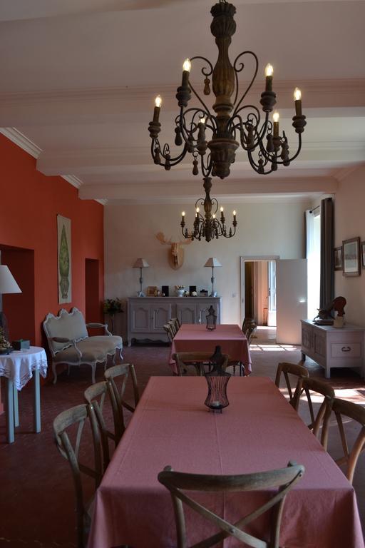 Domaine De Ceyrac Bed and Breakfast Conqueyrac Exteriör bild